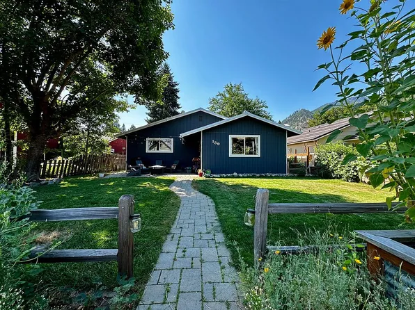 139 West St, Leavenworth, WA 98826