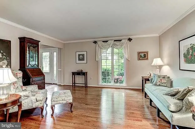 3222 Darden Dr — Photo 5