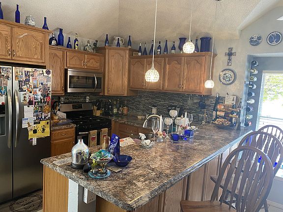2nd image of 10932 Loma De Color Dr