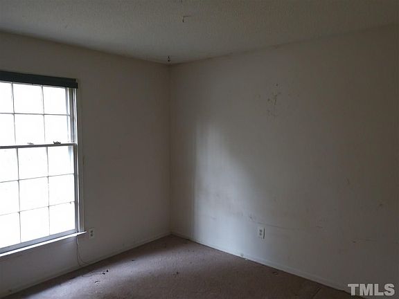 5th image of 3312 Courtland Dr