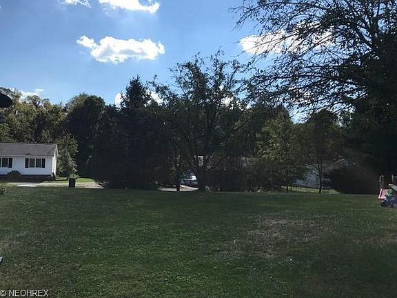 4th image of 62162 Beech Circle Dr