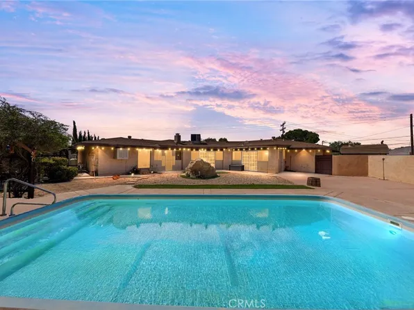 14681 Riverside Dr, Apple Valley, CA 92307