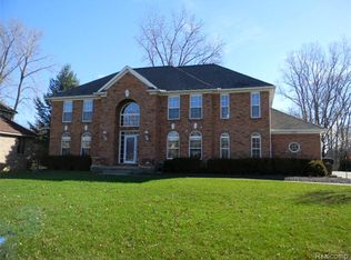 5350 Inverrary Ln, Commerce Township, MI 48382