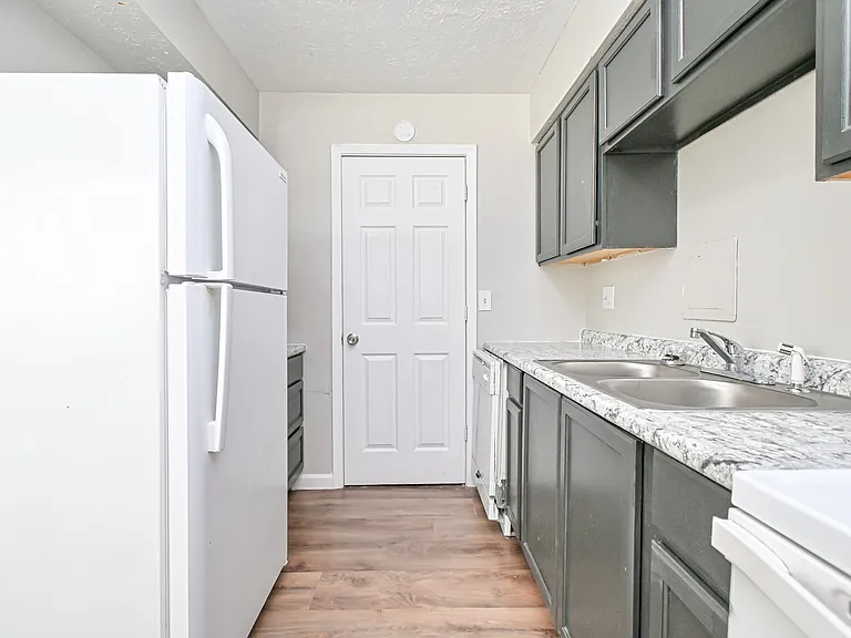 10943 Birchridge Dr — Photo 11