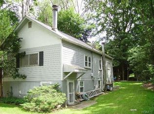 3 Deerfield Rd, Brewster, NY 10509