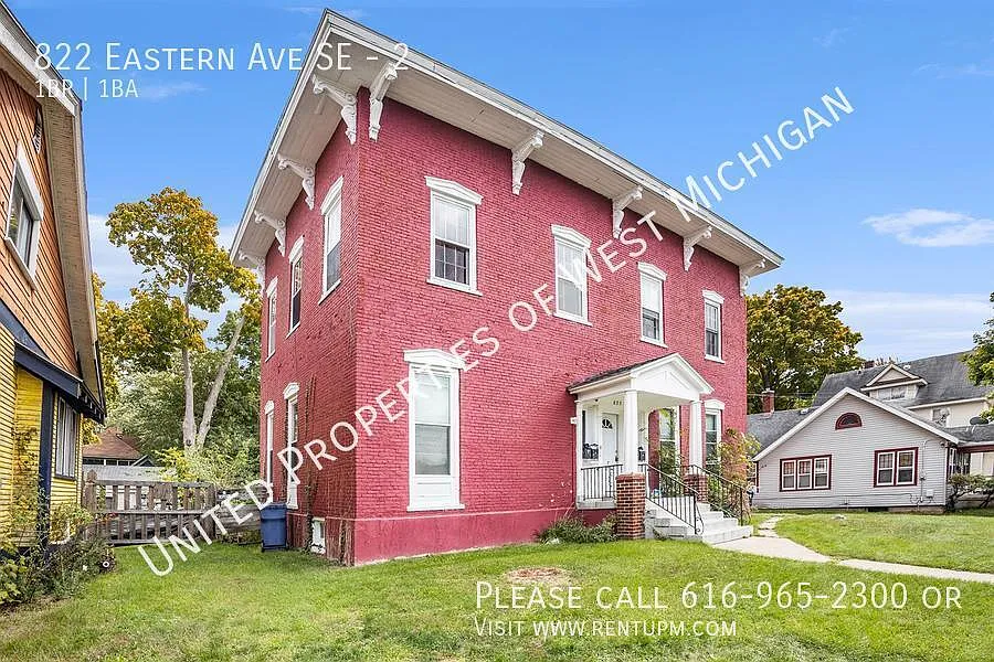 Available Now | Cute 1 Bedroom, 1 Bath Apartment in the South East Neighborhood of Grand Rapids |... — Photo 3