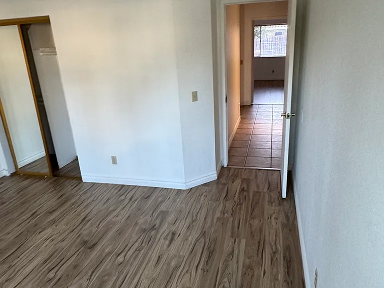 1187 Cabana Ct — Photo 25