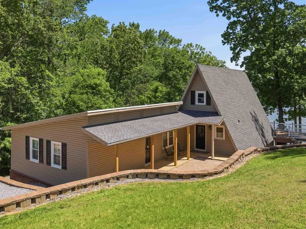 120 Valley Dr, Murray, KY 42071