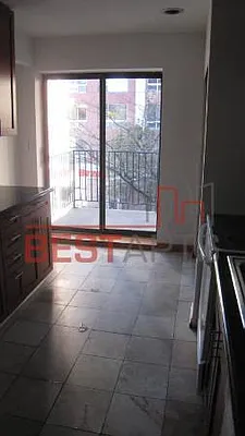 Rented by Best Apartments North Inc | media 22