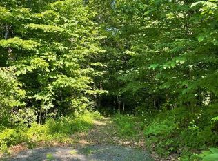 L423 New Rd, East Greenbush, NY 12061