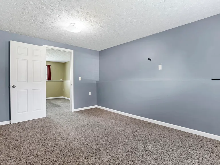 6399 Silverleaf Ave — Photo 19
