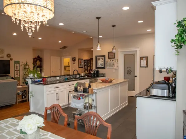 3046 Elliot St NW, Salem, OR 97304