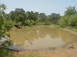 402 Pecan Acres Rd, Bastrop, TX 78602