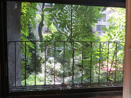 Rented by Gallery Real Estate Group, LLC | media 28