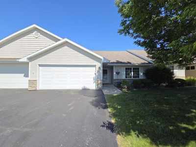 1980 Timberline Dr, Oshkosh, WI, 54904