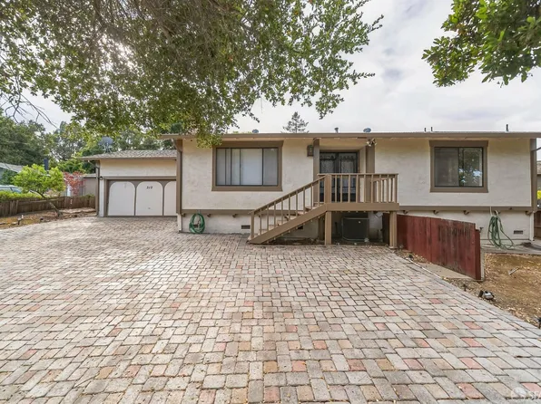312 Lakeview Way, Redwood City, CA 94062