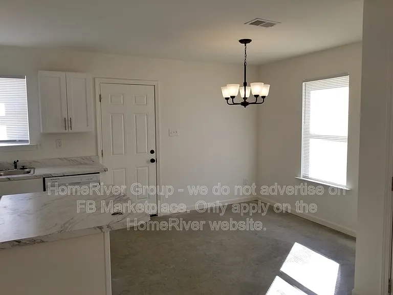 3848 Ajanders Dr — Photo 2