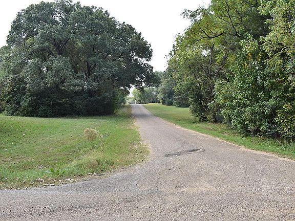 3rd image of 111 Crestwood Dr Lot 56M