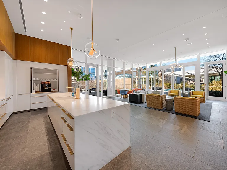1747 Leonard St #2301 — Photo 30