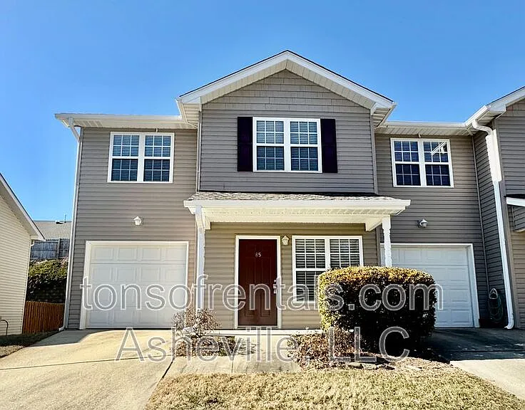 85 Farington Cir — Photo 1