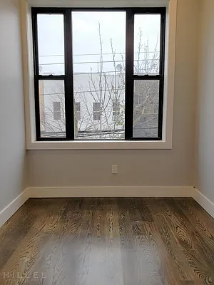 Rented by Hillel Realty Group | media 54