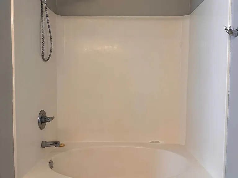 102 Brookhaven Dr — Photo 21