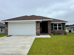 916 Rustling Pines Rd UNIT 19B, Cantonment, FL 32533