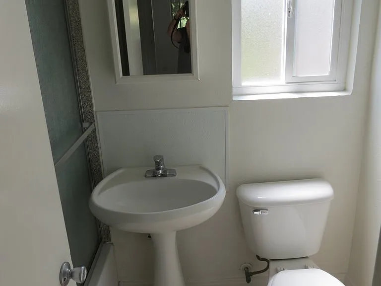 3181 Kemper St #2 — Photo 5
