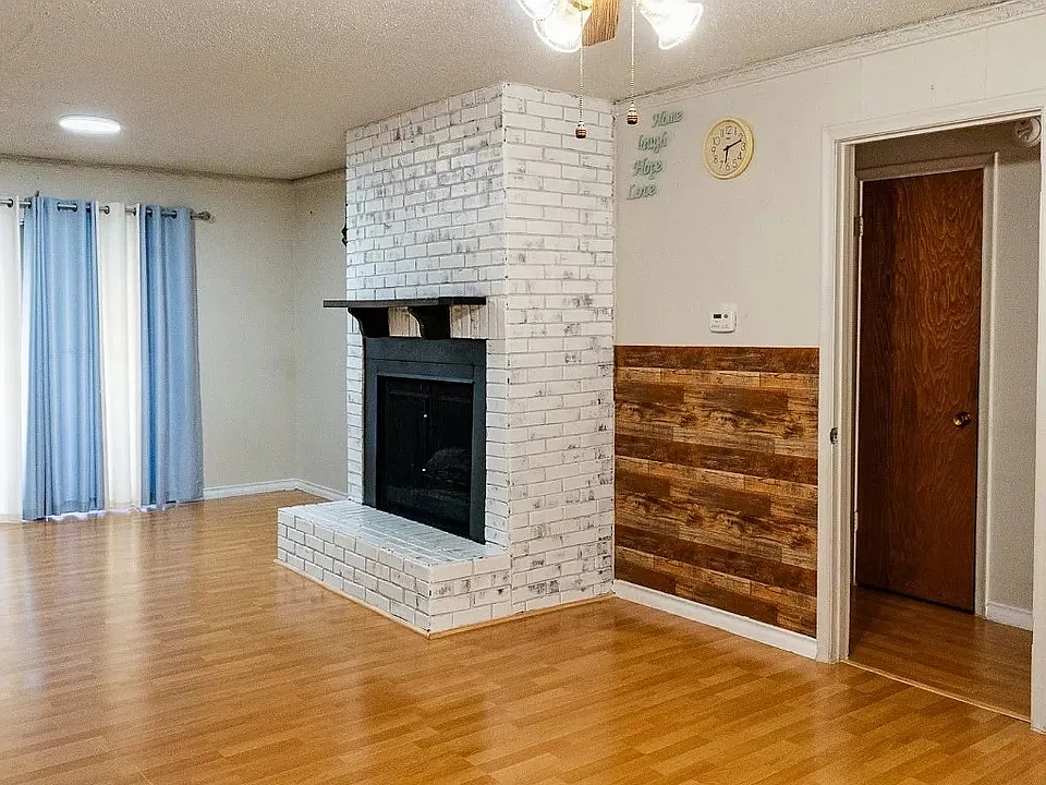 4408 Oleander Trl