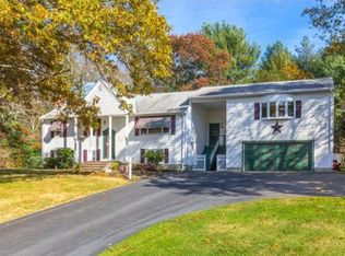 3 Barrows Ct, Norton, MA 02766