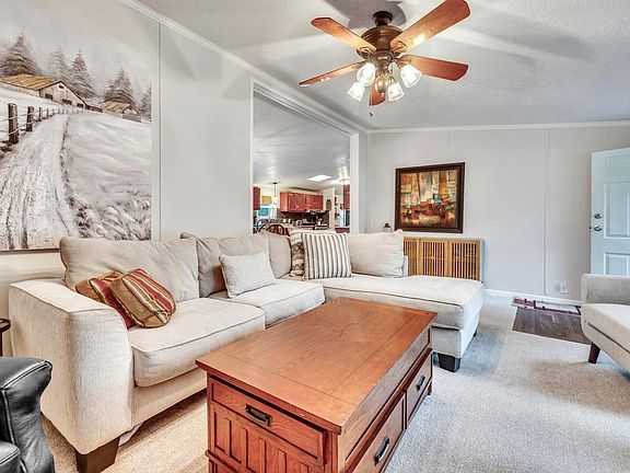 4th image of 521 Okoboji Grove Rd Lot 20