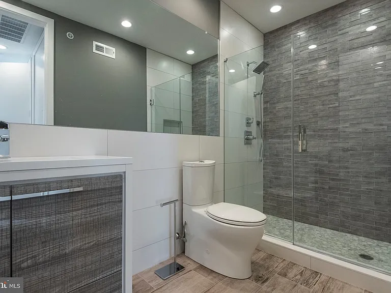 1340 S 13th St #3G — Photo 22