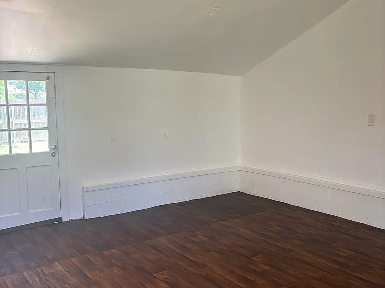 4606 Kreole Ave #2 — Photo 5