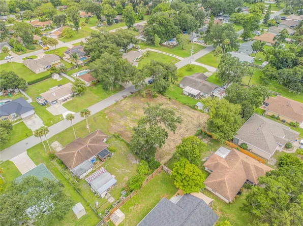 2324 Orange Tree Dr, Edgewater, FL 32141