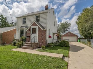 1544 Lander Rd, Mayfield Heights, OH 44124