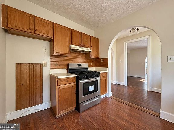 4th image of 240 Westview Pl SW