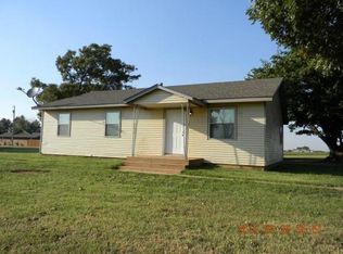 721 E Main St, Carter, OK 73627