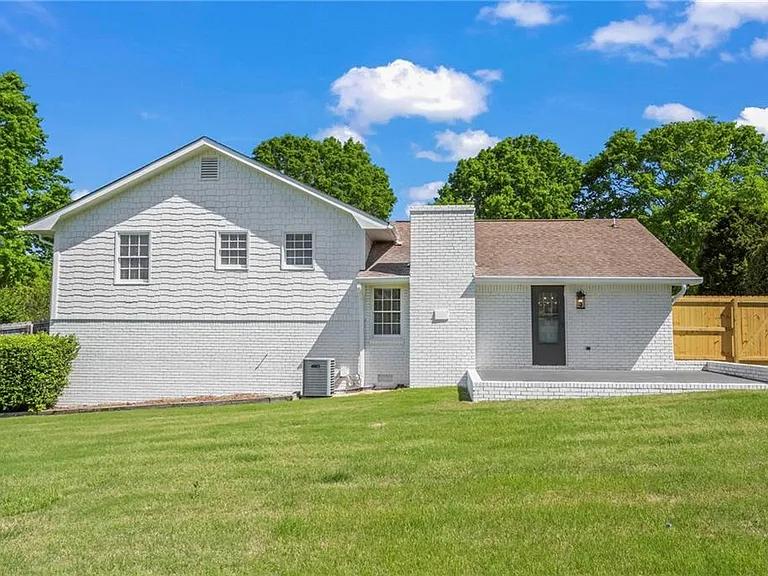 37 Skyview Cir — Photo 32