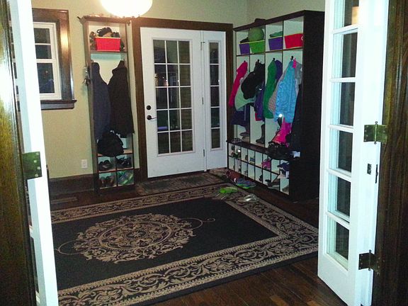 mudroom