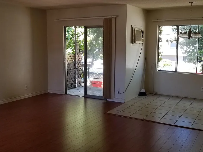 5763 Laurel Canyon Blvd — Photo 7
