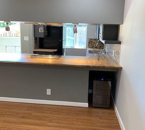 3rd image of 391 Obispo Ave