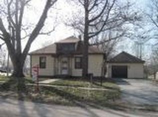 801 Kearney Ave, Riverton, IA 51650