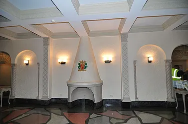 Rented by CENTURY 21 Sunny Gardens Realty, Inc.