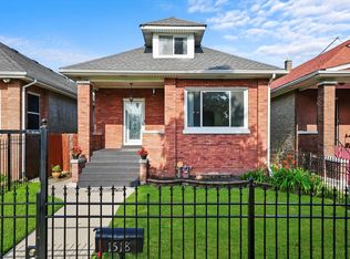 1518 N Parkside Ave, Chicago, IL