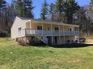 162 E Brimfield Rd, Holland, MA 01521