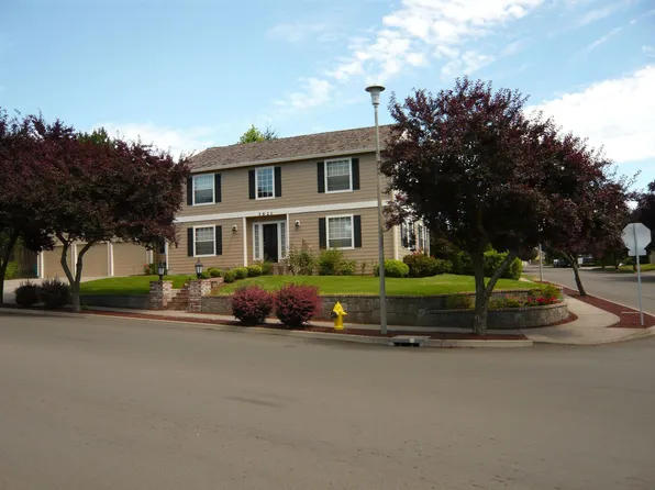 3621 SE 172nd Ave, Vancouver, WA 98683