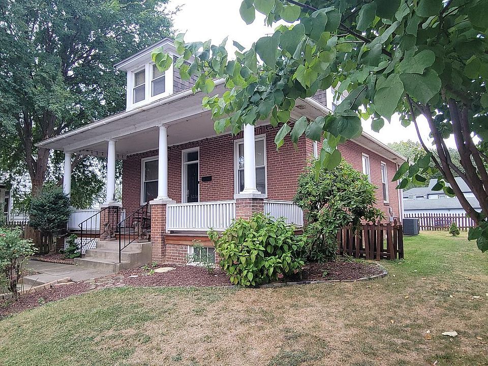 1st image of 3228 N 4th St