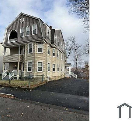 3rd image of 60 Lakewood St #1