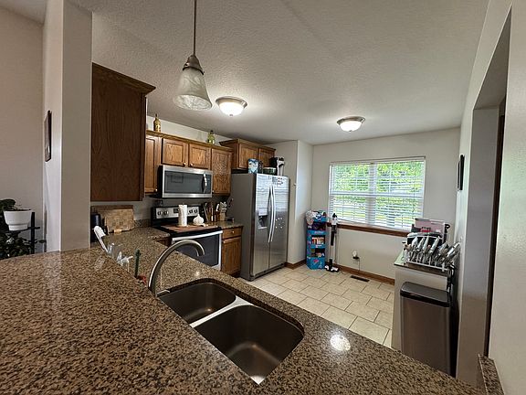 3rd image of 1010 Northpark Blvd