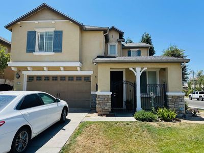 692 Blueberry Ln, Madera, CA, 93638